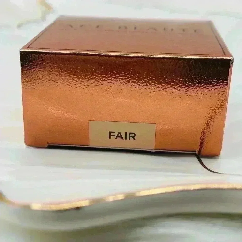 ACE BEAUTÉ Effortless Radiance Loose Setting Powder in Fair